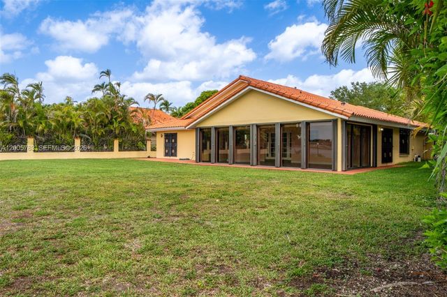 14452 SW 43rd Ter, Miami, FL 33175