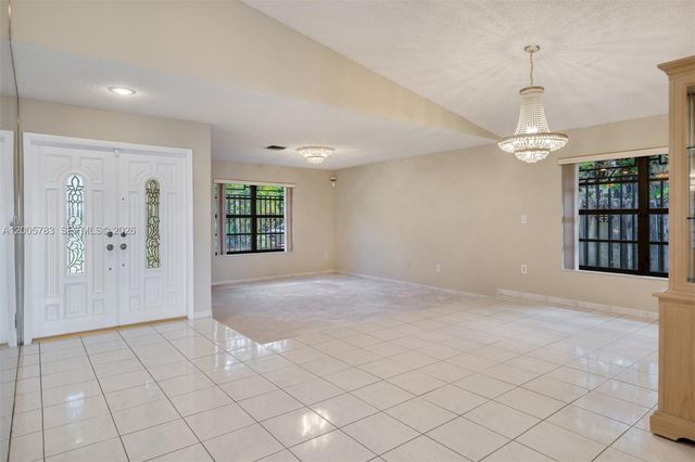 14452 SW 43rd Ter, Miami, FL 33175