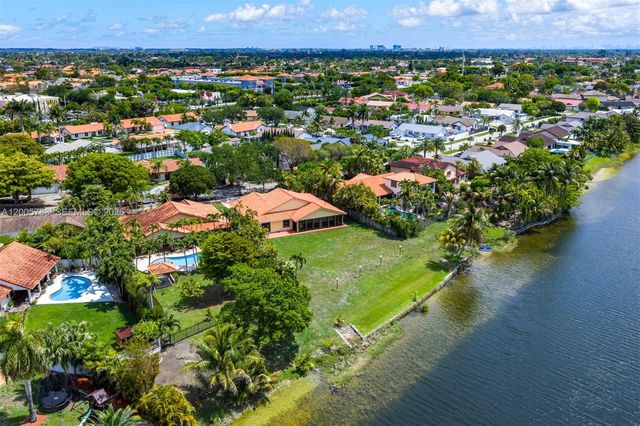 14452 SW 43rd Ter, Miami, FL 33175