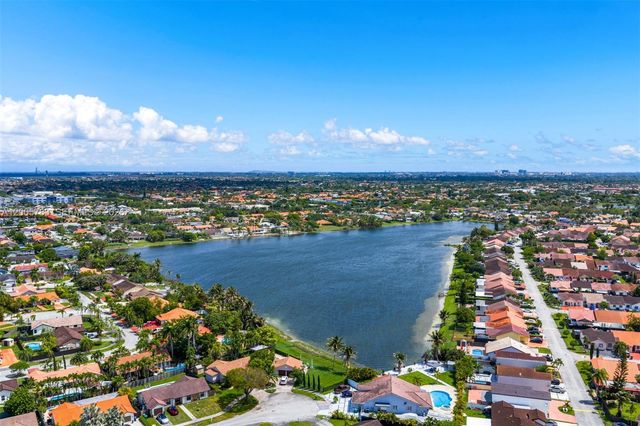 14452 SW 43rd Ter, Miami, FL 33175