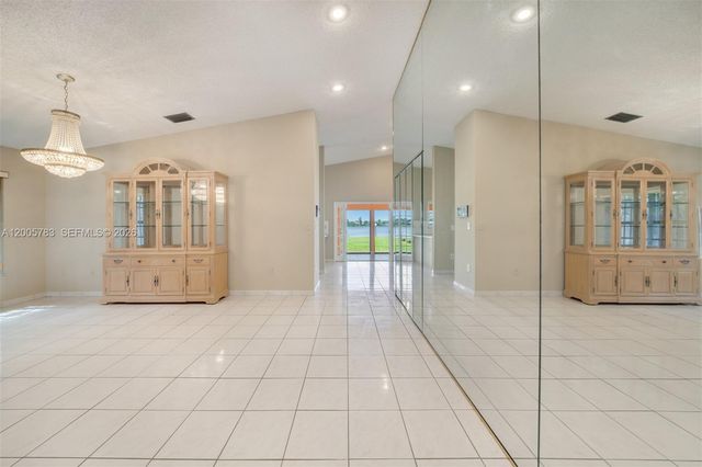 14452 SW 43rd Ter, Miami, FL 33175