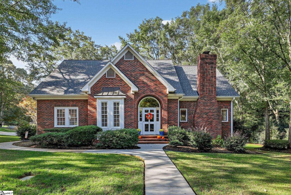 303 Farming Creek Drive, Simpsonville, SC 29680