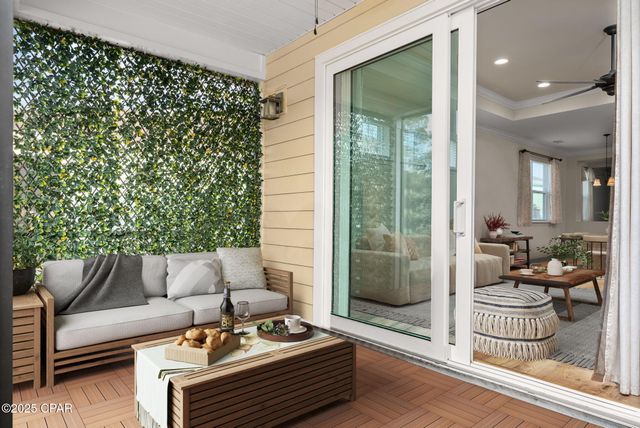 8559 Island Breeze Avenue, Panama City Beach, FL 32413