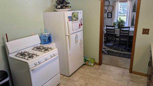 114 W Pioneer Park Road, Westfield, WI 53964