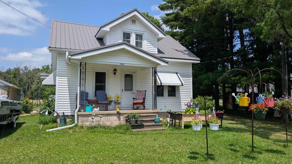 114 W Pioneer Park Road, Westfield, WI 53964