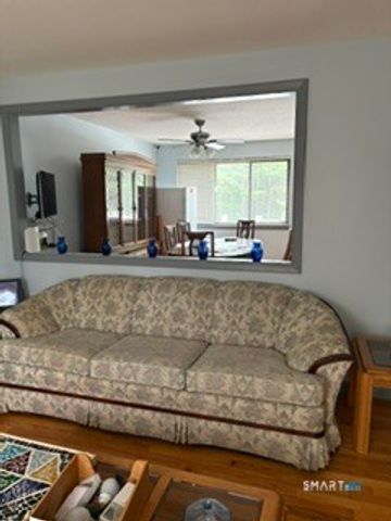 400 Hayes Road, Rocky Hill, CT 06067
