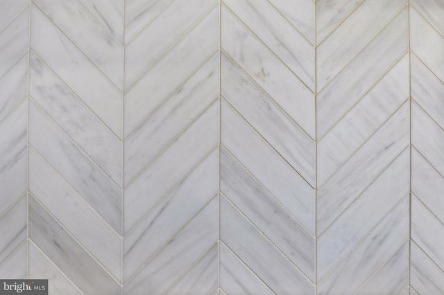 2865 HOLLAND CLIFFS RD, Huntingtown, MD 20639