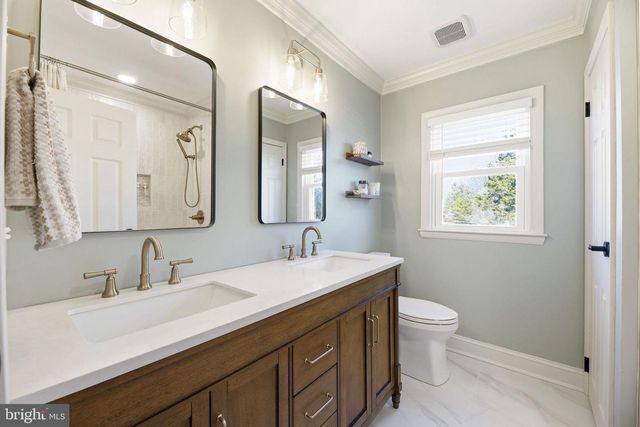 2865 HOLLAND CLIFFS RD, Huntingtown, MD 20639