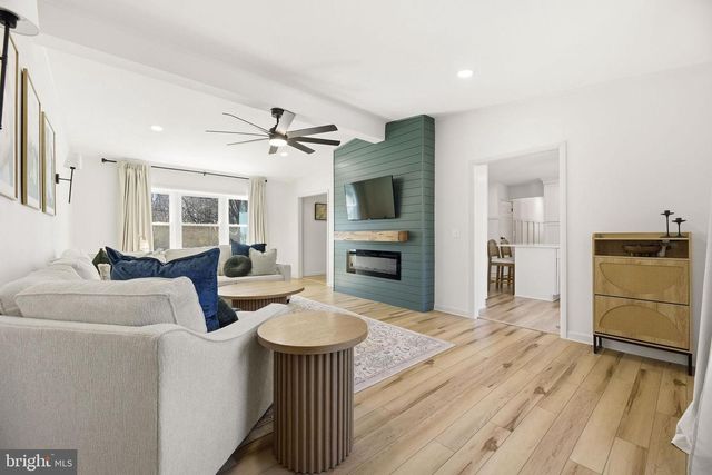 2865 HOLLAND CLIFFS RD, Huntingtown, MD 20639