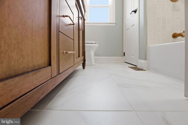 2865 HOLLAND CLIFFS RD, Huntingtown, MD 20639