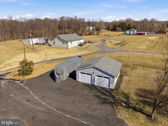 2865 HOLLAND CLIFFS RD, Huntingtown, MD 20639