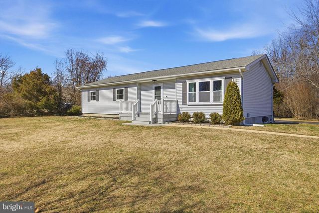 2865 HOLLAND CLIFFS RD, Huntingtown, MD 20639