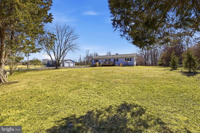 2865 HOLLAND CLIFFS RD, Huntingtown, MD 20639