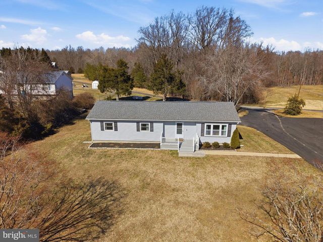 2865 HOLLAND CLIFFS RD, Huntingtown, MD 20639