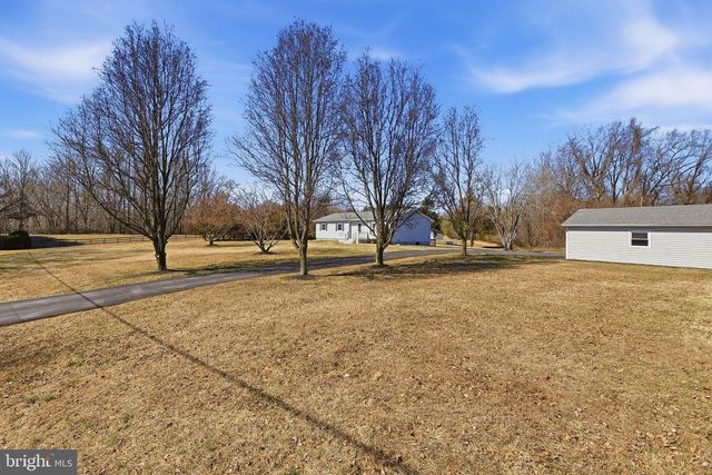 2865 HOLLAND CLIFFS RD, Huntingtown, MD 20639