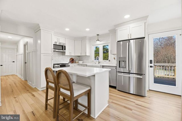 2865 HOLLAND CLIFFS RD, Huntingtown, MD 20639