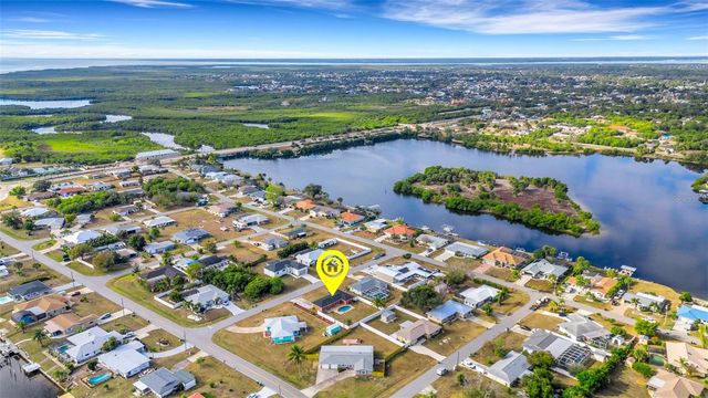 556 MIMOSA AVENUE NW, Port Charlotte, FL 33952