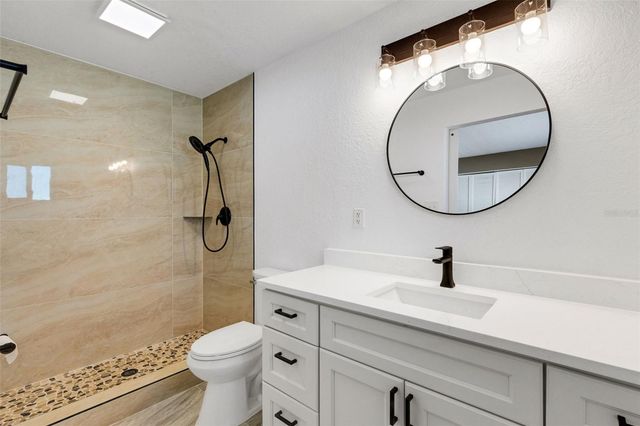 556 MIMOSA AVENUE NW, Port Charlotte, FL 33952