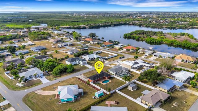 556 MIMOSA AVENUE NW, Port Charlotte, FL 33952