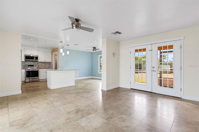 556 MIMOSA AVENUE NW, Port Charlotte, FL 33952