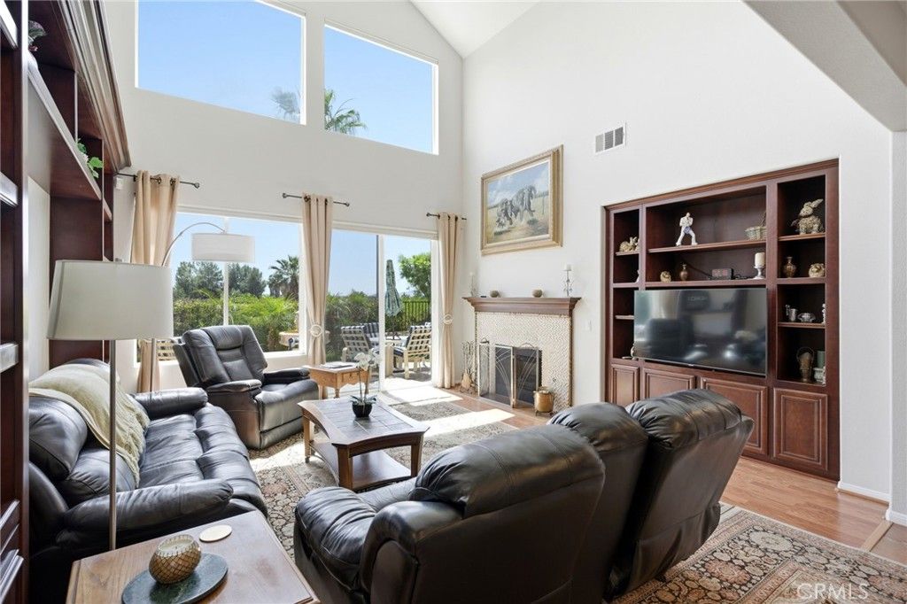 Image 15 of property listing at 28481 Oasis View Circle, Menifee, CA 92584