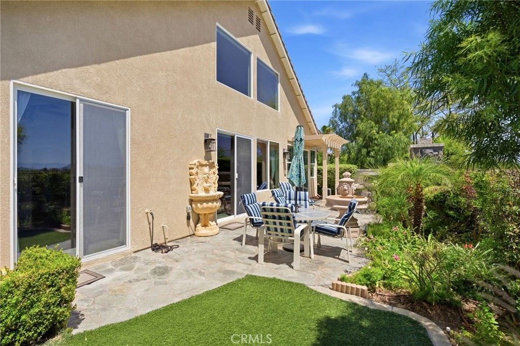 Image 35 of property listing at 28481 Oasis View Circle, Menifee, CA 92584