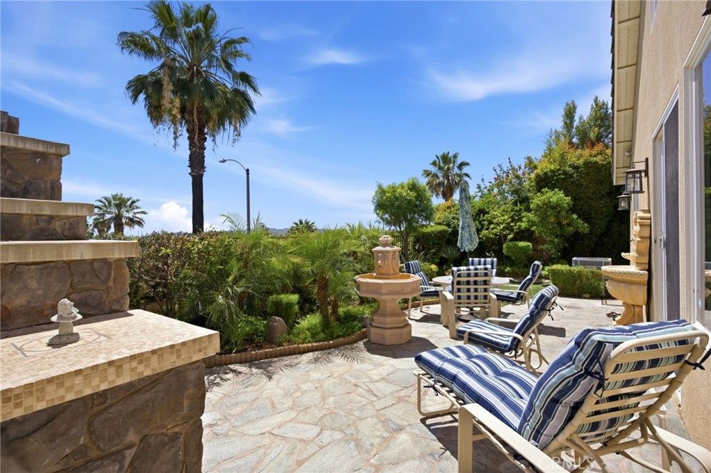 Image 38 of property listing at 28481 Oasis View Circle, Menifee, CA 92584