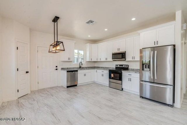 9342 S Valerie Drive, Tucson, AZ 85736