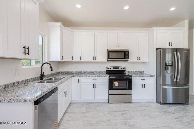 9342 S Valerie Drive, Tucson, AZ 85736