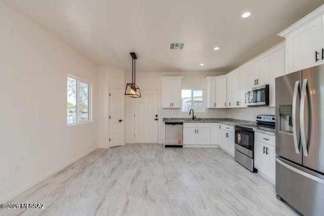9342 S Valerie Drive, Tucson, AZ 85736