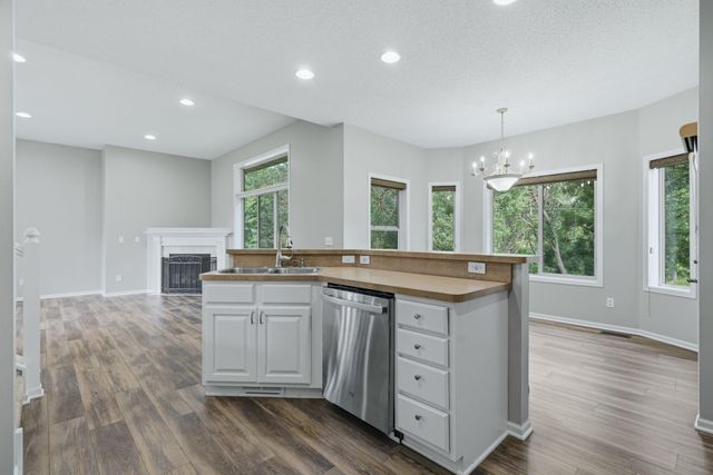 10190 Noble Court N, Brooklyn Park, MN 55443