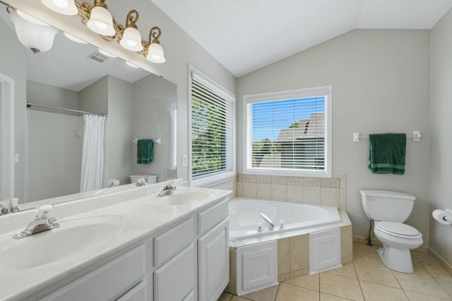 10190 Noble Court N, Brooklyn Park, MN 55443