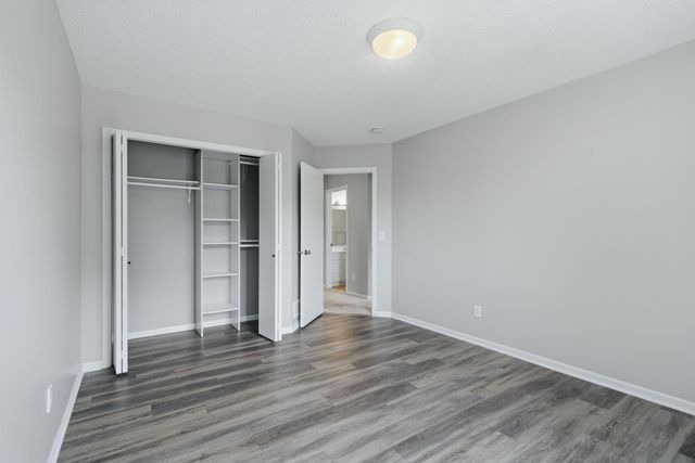 10190 Noble Court N, Brooklyn Park, MN 55443