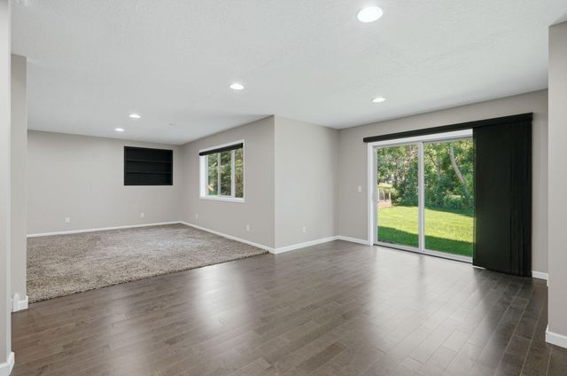 10190 Noble Court N, Brooklyn Park, MN 55443