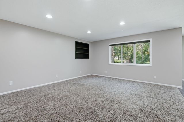 10190 Noble Court N, Brooklyn Park, MN 55443