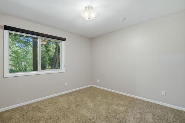 10190 Noble Court N, Brooklyn Park, MN 55443