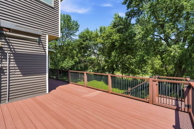 10190 Noble Court N, Brooklyn Park, MN 55443
