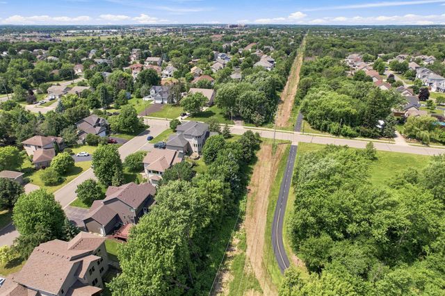 10190 Noble Court N, Brooklyn Park, MN 55443