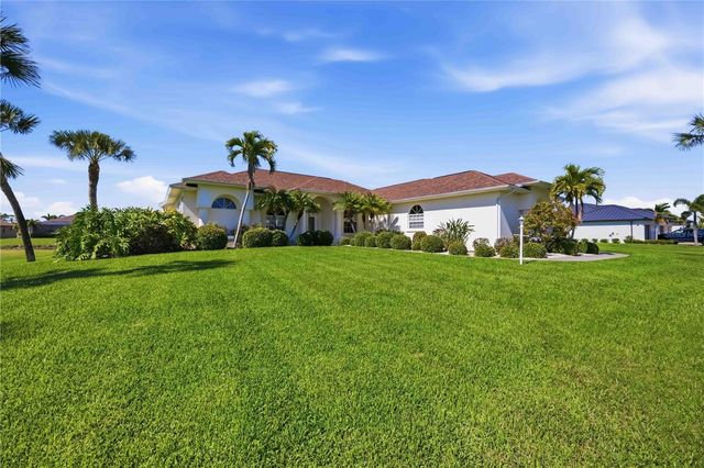 1132 BOUNDARY BOULEVARD, Rotonda West, FL 33947