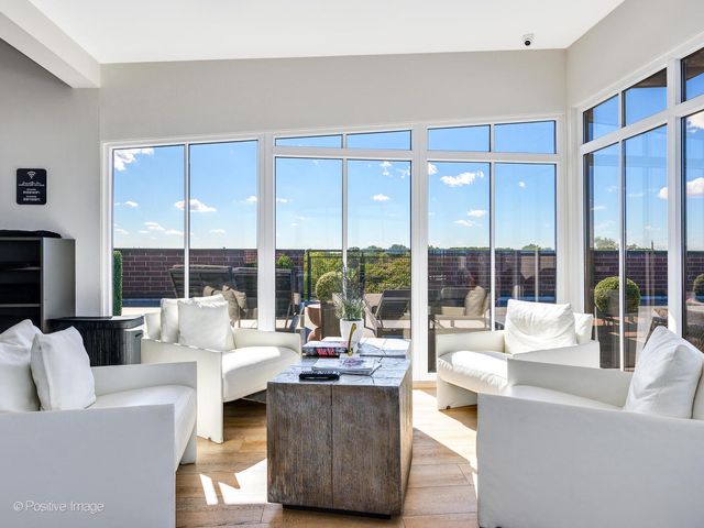 2801 Thatcher Avenue 304, River Grove, IL 60171