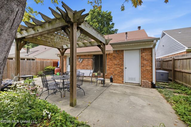 907 Mcgowan Drive, Southaven, MS 38671