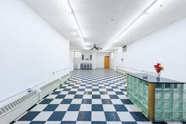 7041 W Addison Street F1, Chicago, IL 60634