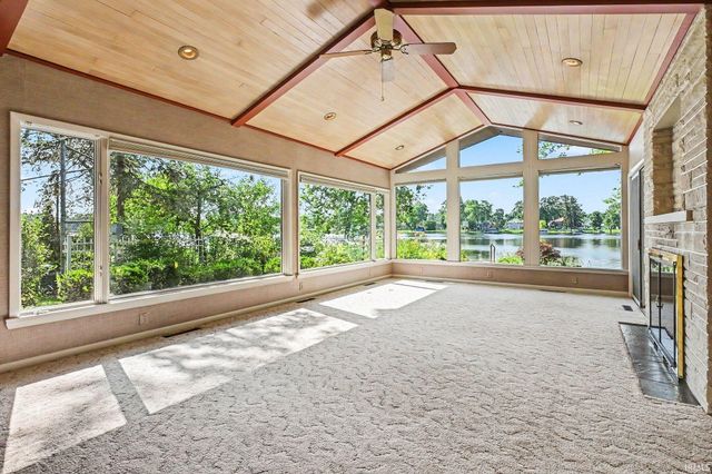 1225 Greenleaf Boulevard, Elkhart, IN 46514