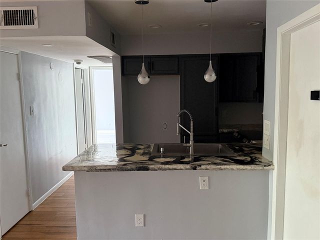 10110 Forum West Drive 537, Houston, TX 77036