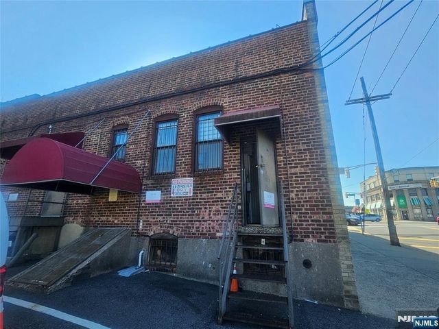 301 Broad, Palisades Park, NJ 07650