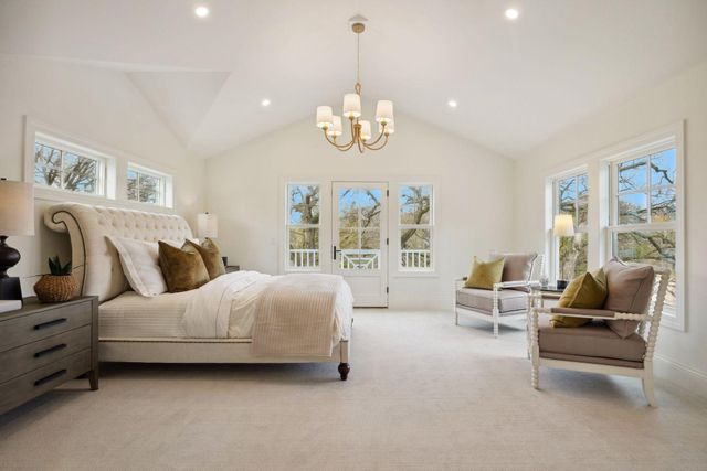 4717 Meadow Road, Edina, MN 55424