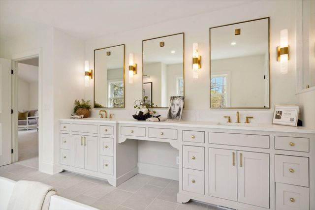 4717 Meadow Road, Edina, MN 55424