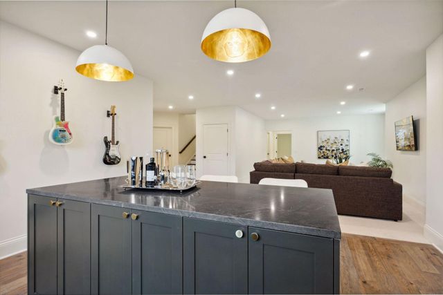 4717 Meadow Road, Edina, MN 55424