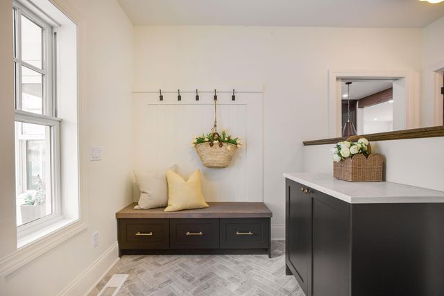 4717 Meadow Road, Edina, MN 55424