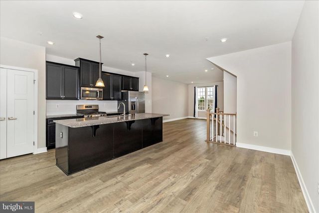 1604 BROADFORD PARK ST, Frederick, MD 21703